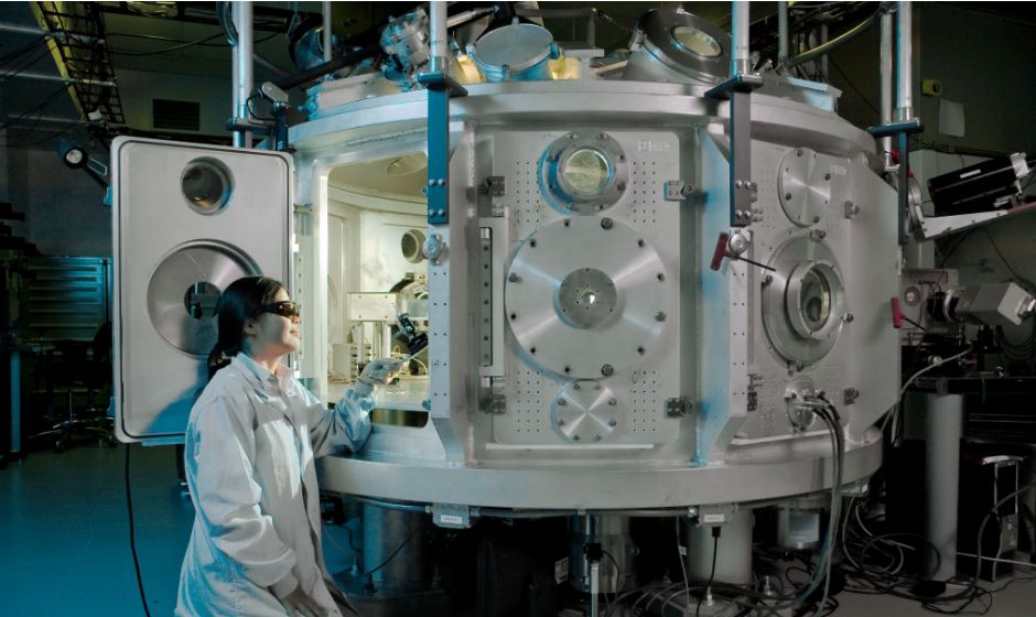 scientist working on an experiment in the Jupiter Laser Facility